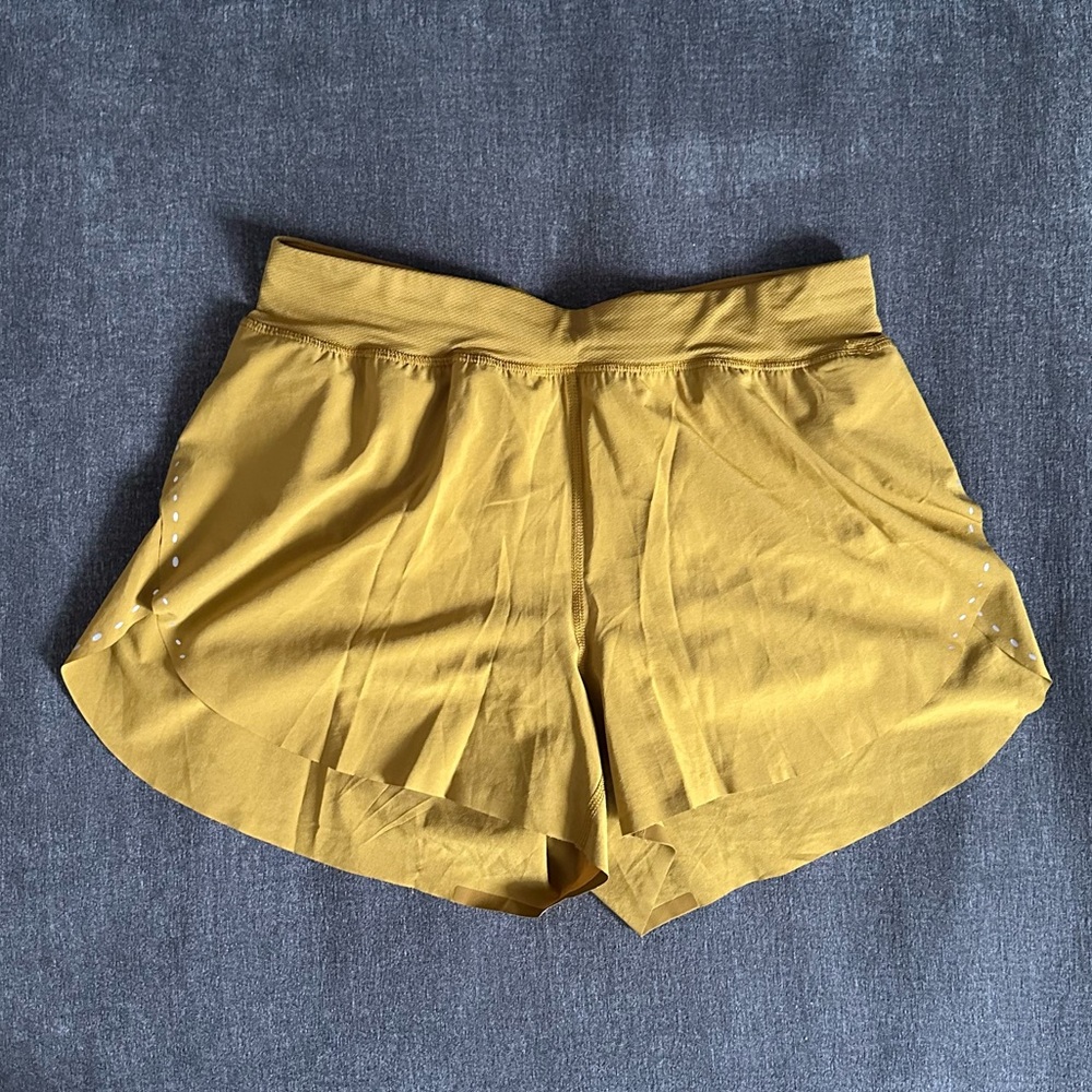 lululemon Fast and Free Reflective High Rise Classic Fit Short 3”